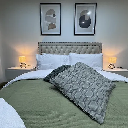 The Edge Ft7 Apartment London Room photo