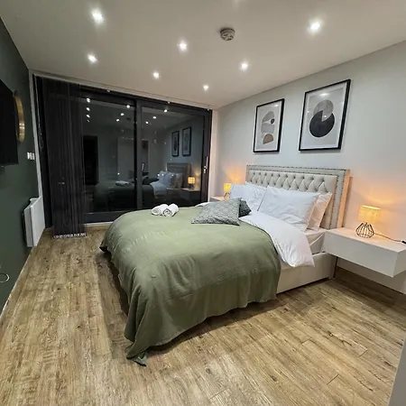 The Edge Ft7 Apartment London Room photo