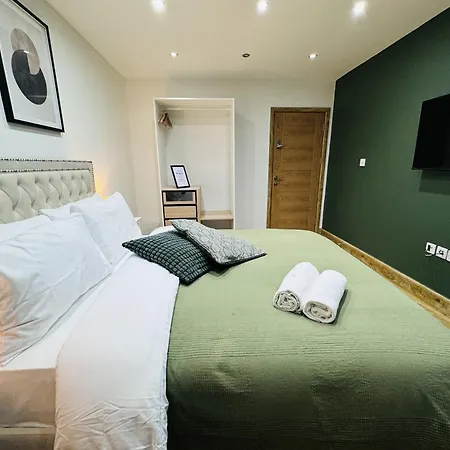The Edge Ft7 Apartment London Room photo